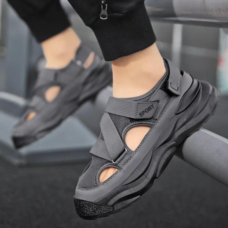 Men’s Close Toe Breathable Sandals