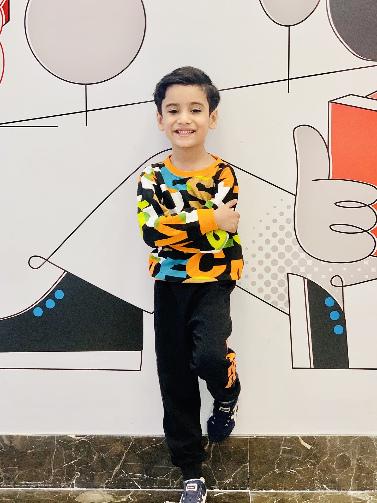 Googo Gaaga Boy's Cotton full Sleeves Printed Sweatshirt and Pant Set in Multi Color (18-24 Months)