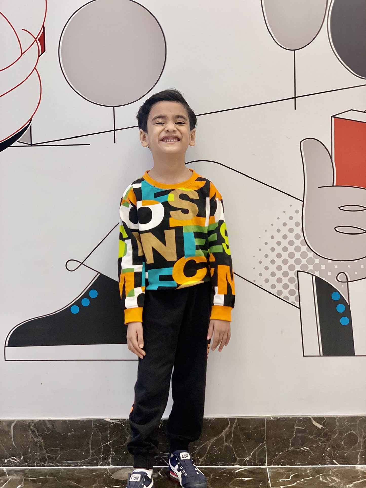 Googo Gaaga Boy's Cotton full Sleeves Printed Sweatshirt and Pant Set in Multi Color (18-24 Months)